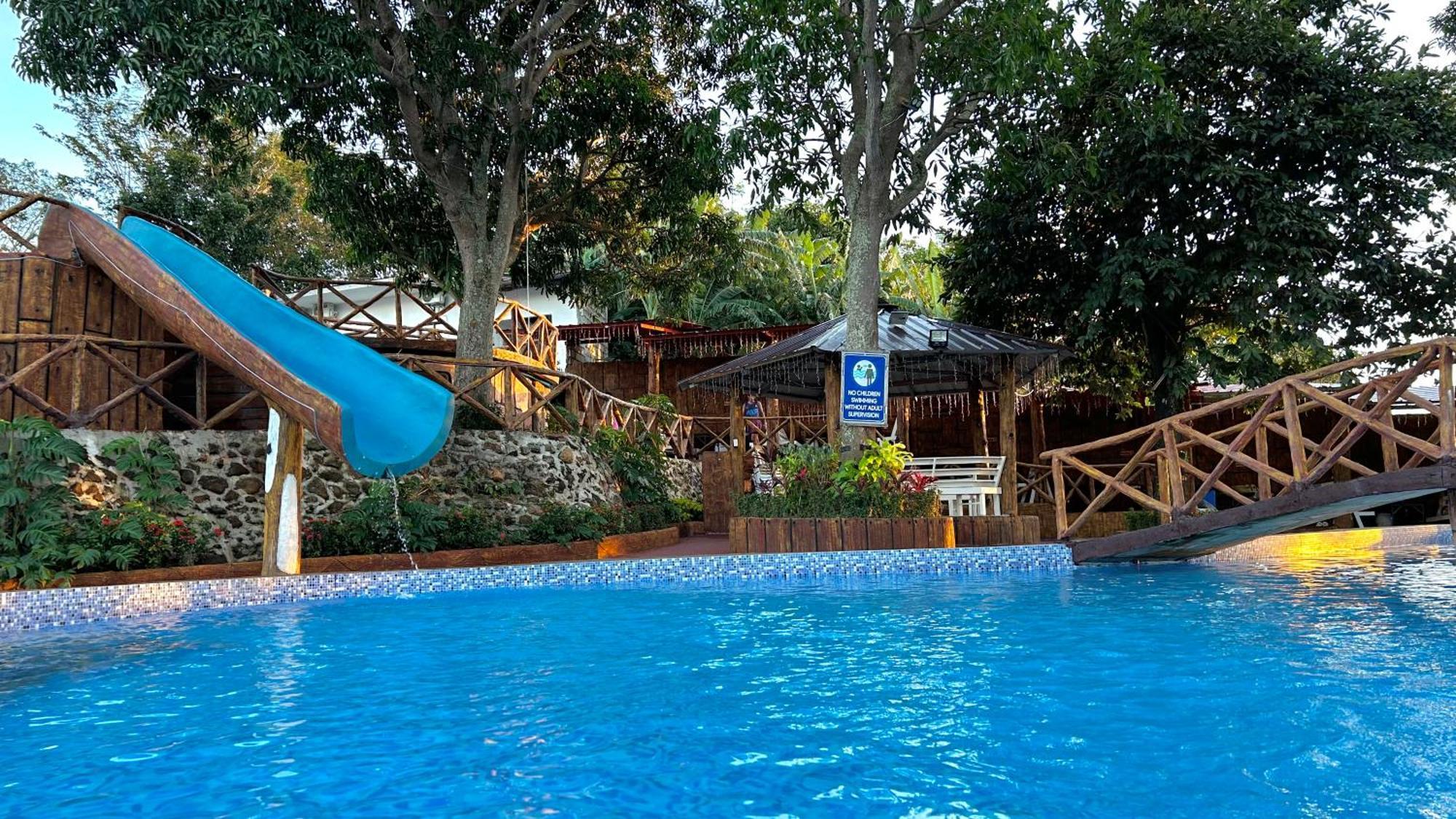 Santiago Private Resort Pililla Екстериор снимка